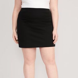 ✨BNWT - Old Navy Women’s High-Waisted Pixie Mini Skirt - size 4XL✨